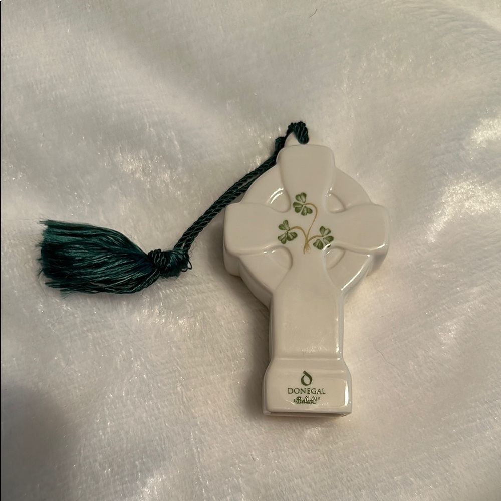 Celtic Cross Ornament - White and Green